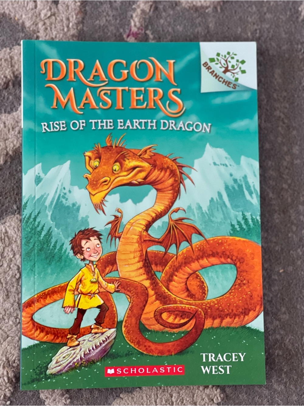 Scholastic Dragon Masters: Rise of the Earth Dragon - Chapter Book with Pictures